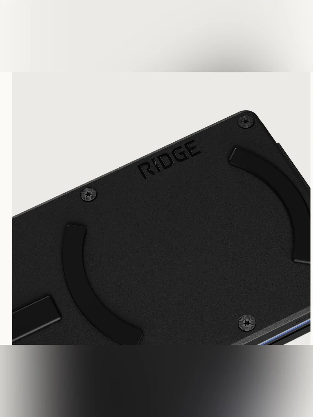 RIDGE WALLET | MAGSAFE • ‘MATTE BLACK’